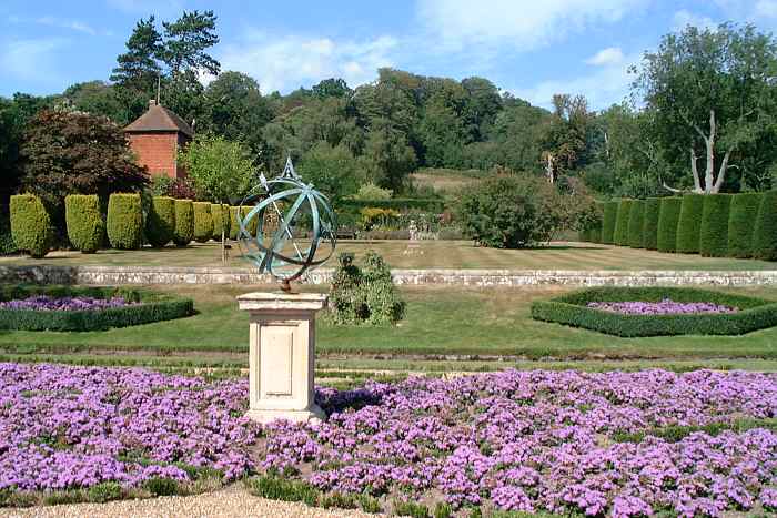 Groombridge Place Gardens - Dave Parker's photographs