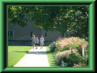 Click here to view Herstmonceux gardens