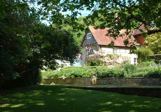 Morton Manor