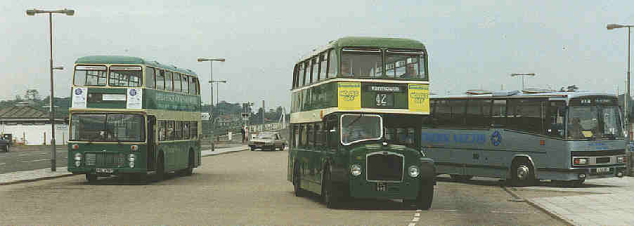 bus at Yarmouth