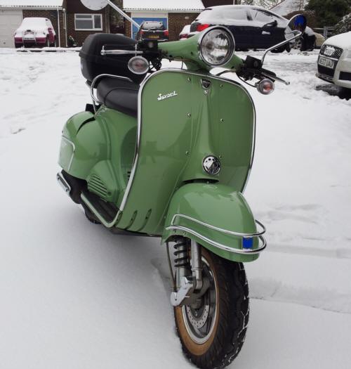 Neco Abruzzi in the snow and ice