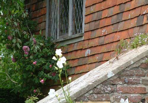 delos - priest's house