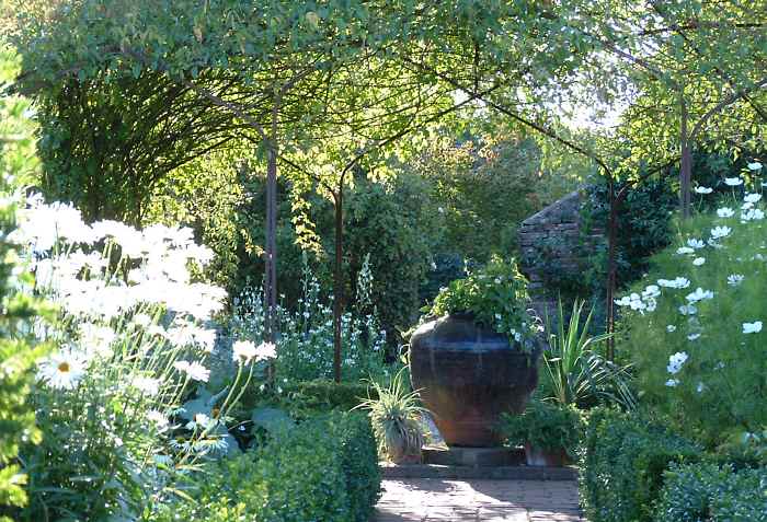Sissinghurst Castle Gardens White Garden 3